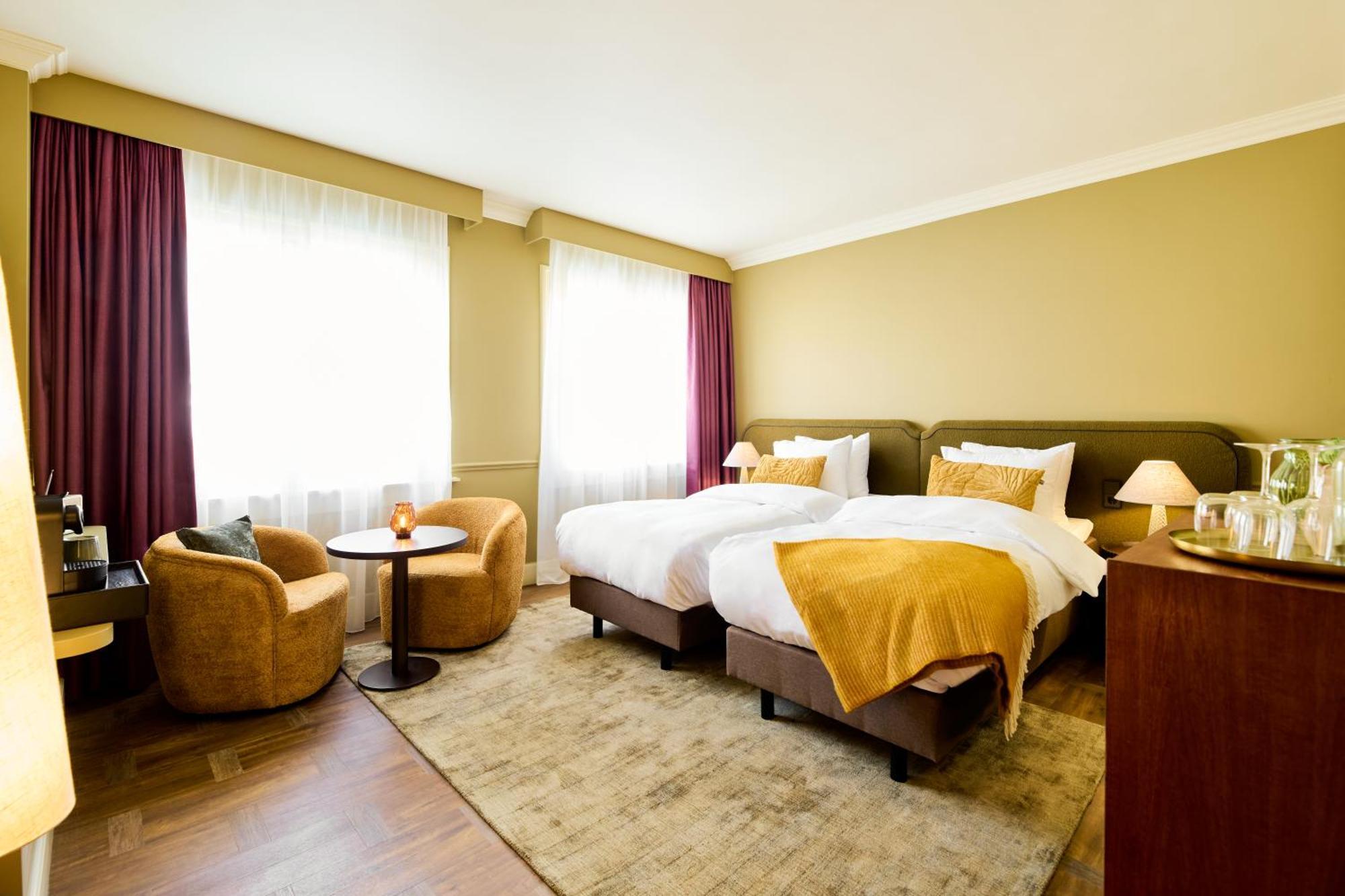 Paleis Hotel The Hague Exterior photo